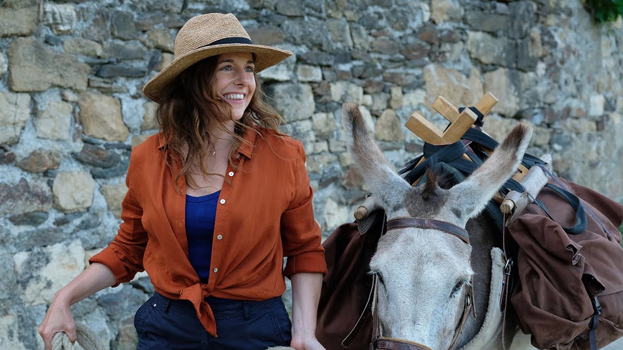 ANTOINETTE IN THE C&Eacute;VENNES - Official HD Trailer - A film by Caroline Vignal