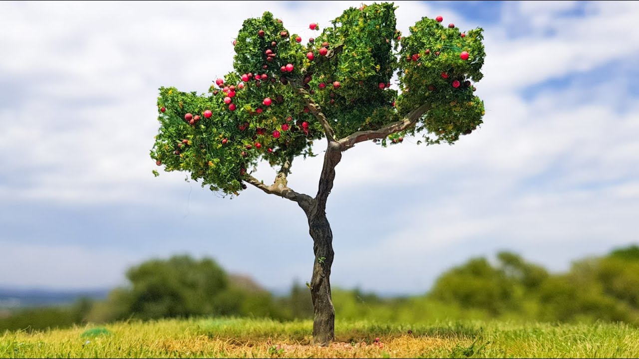 Wire Tree Tutorial, how to make a Hyper-Realistic Apple Tree - Model Railroad Scenery
