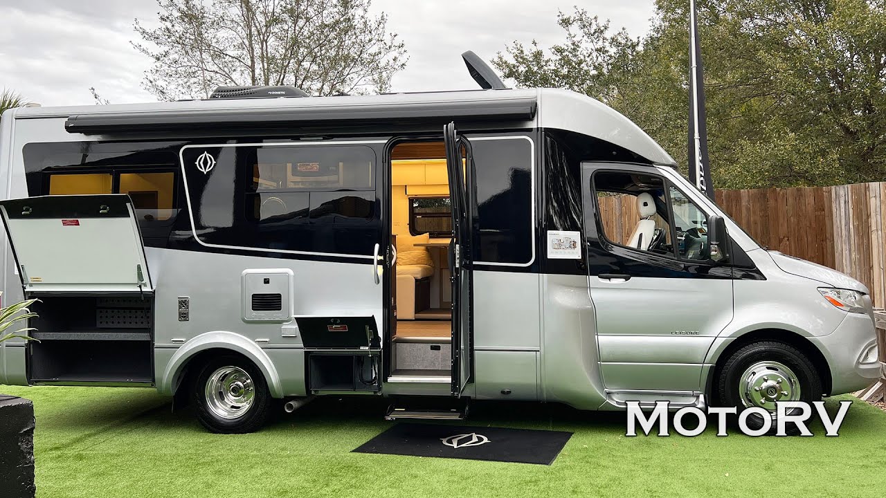 Leisure Travel Van Corner Bed Unity 2023 Mercedes Motorhome