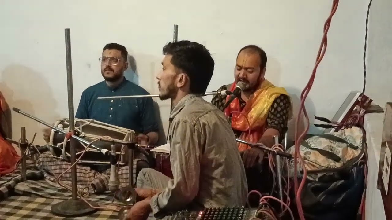 जो वृंदावन को जाओ मेरा पैगाम ले जाना 🙏 सुंदर भजन गाया कांडपाल जी द्वारा #कृष्ण #भजन #भागवत 