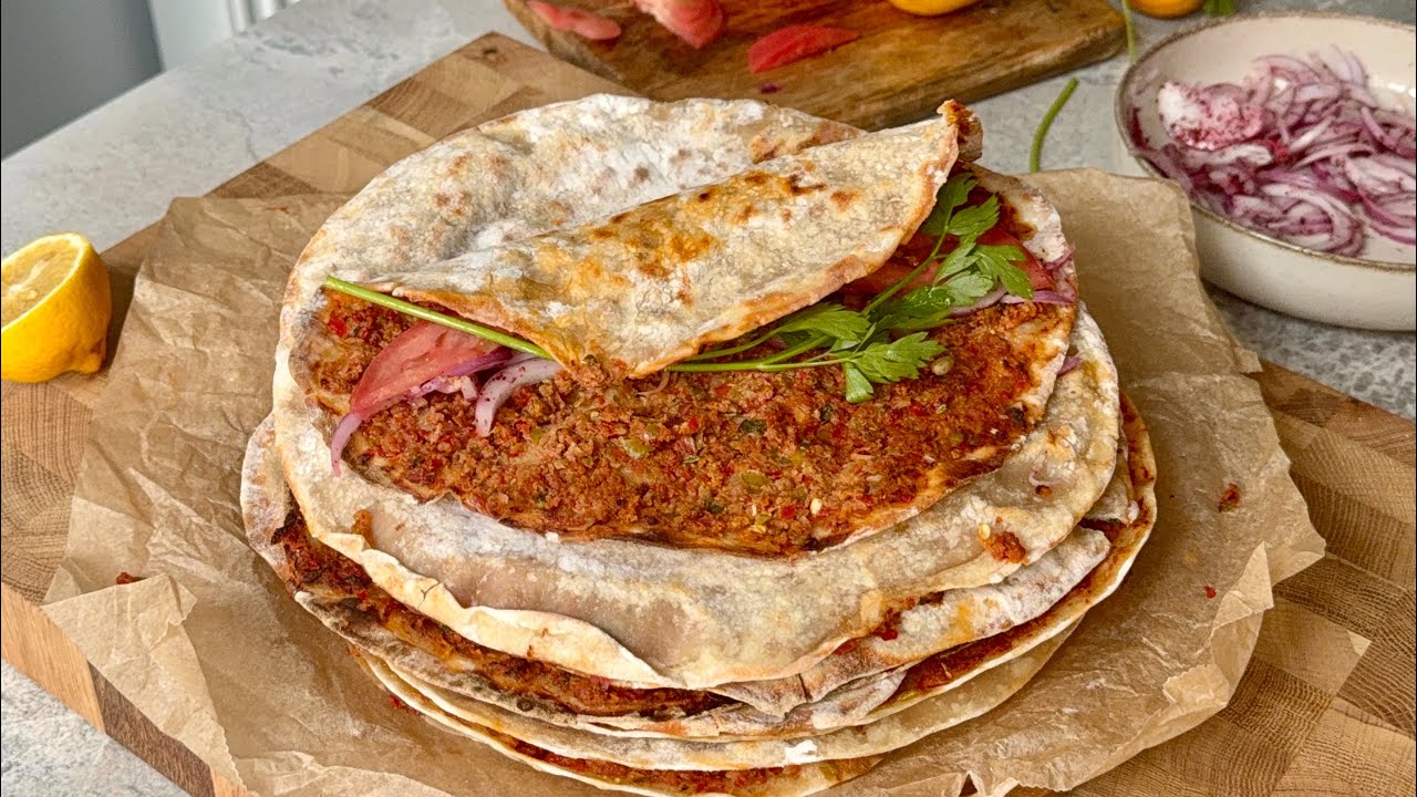 Kıyması Çiğ Kalmadan 👏 Tavada Lahmacun Nasıl Yapılır? Tüm Püf noktalarıyla evde Lahmacun yapımı ✅