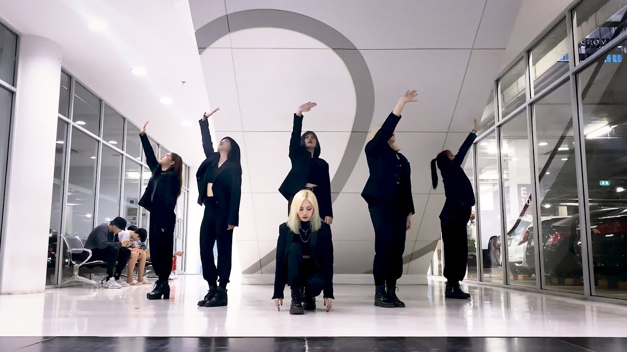 (여자)아이들((G)I-DLE) - 'Oh my god' 