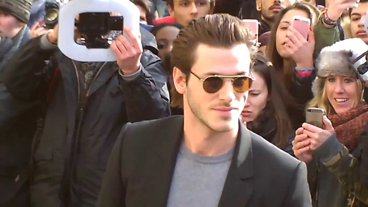 Gaspard ULLIEL à Paris Fashion Week Défilé CHANEL le 4 mars 2014 march