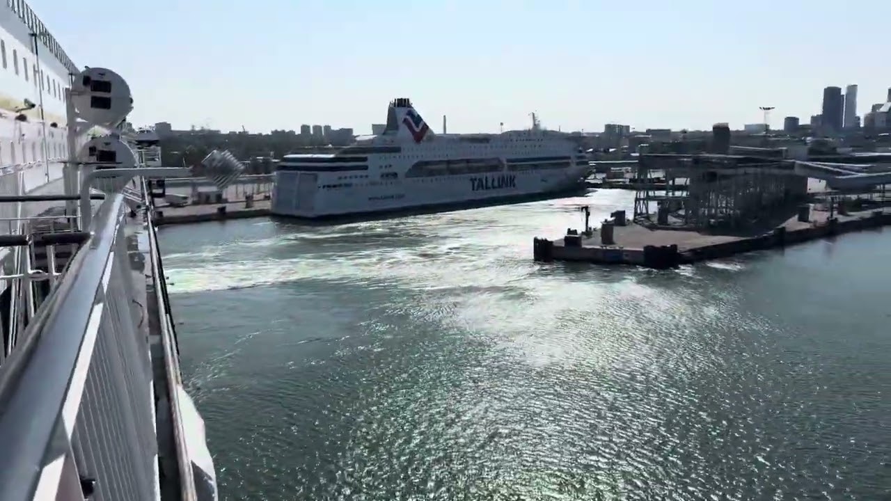 4K My Star lähtee Tallinnan satamasta