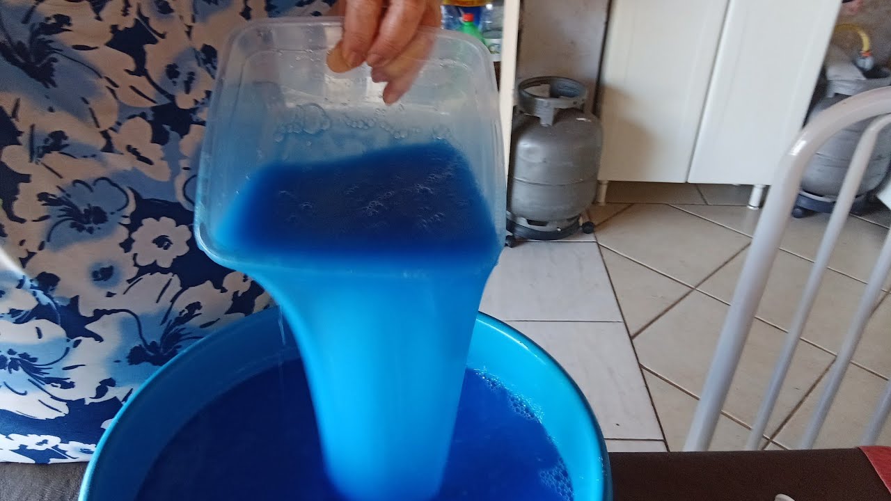 Sabão líquido de amido de milho 🌽e sóda,está espumando muito
