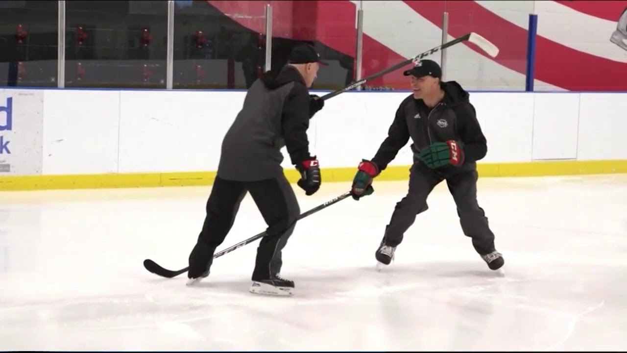 Robby Glantz - skating backward, crossovers and filling the gap