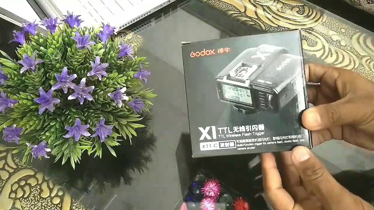 Godox X1 TTL Trigger Unboxing.