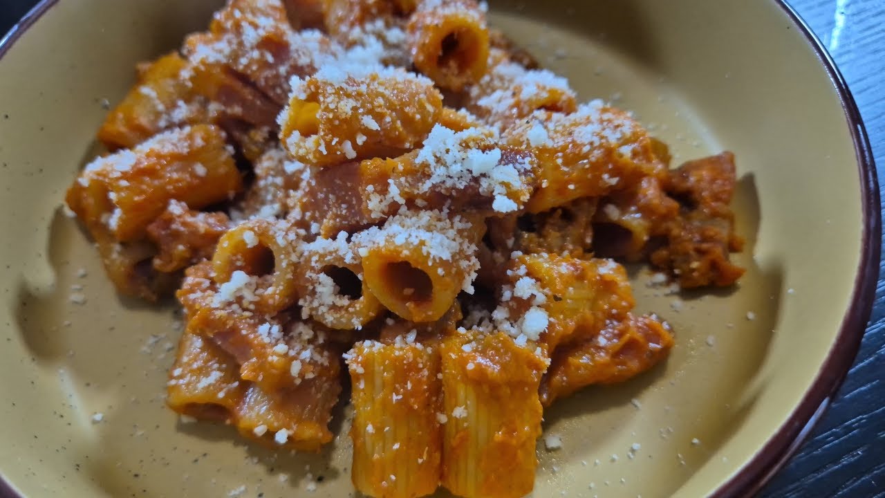 Pasta alla Zozzona