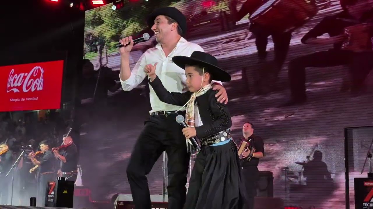 Jano Díaz junto a PikoFrank en Jesús María. 