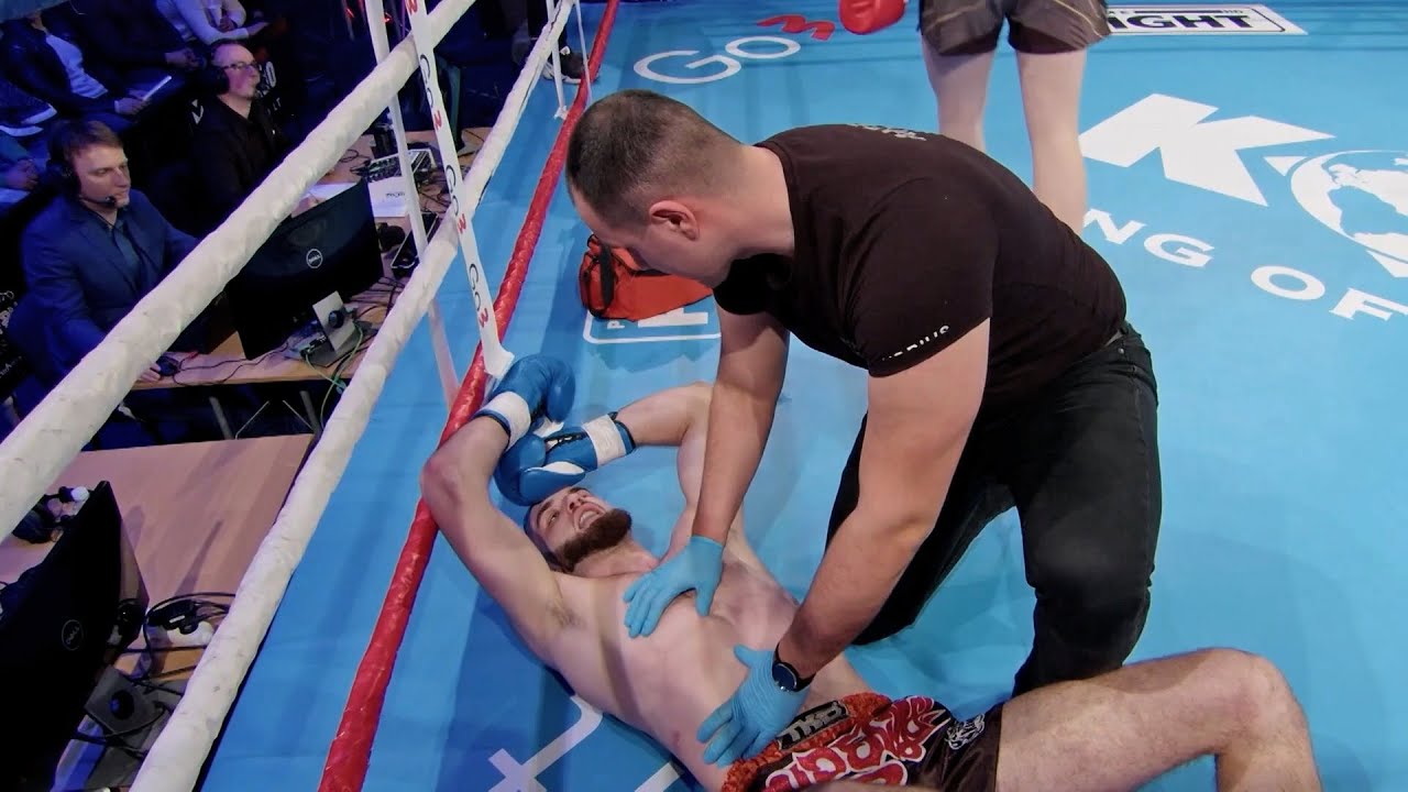 Rozwalił mu brzuch! Edvinas Salkovski kontra Michal Walczak
