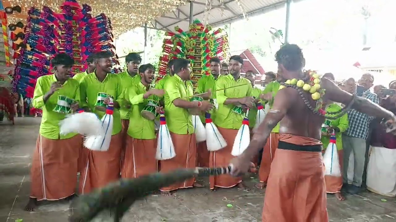 മുരുകൻ സ്വാമിയുടെ മയിലാട്ടം # chinthupattu #hindhutemple #youtube #video