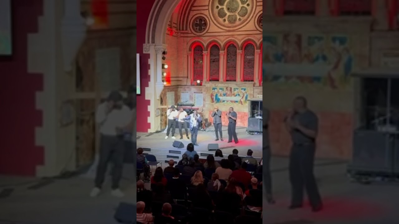 Vade LIVE in Leicester!! #acapellasinging #duet #acapella #singingstyle #vade #singingtechnique #BHM
