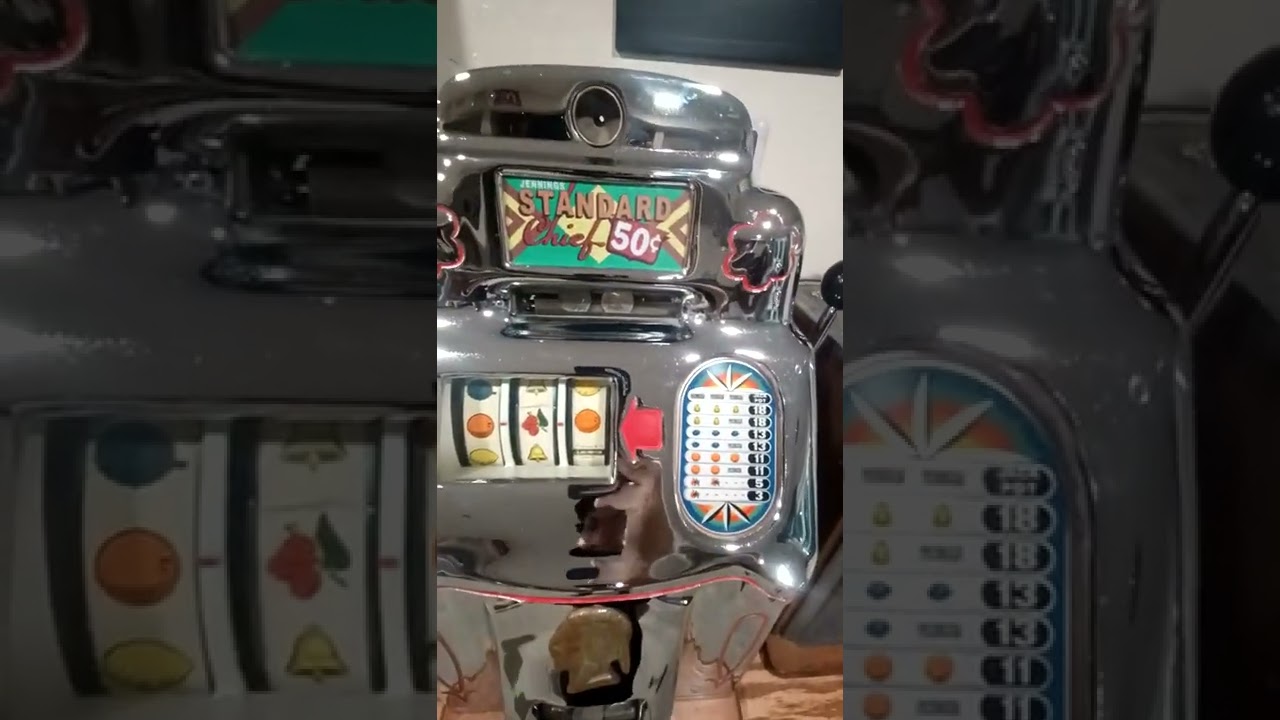 1938 Jennings Standard Chief slot machine