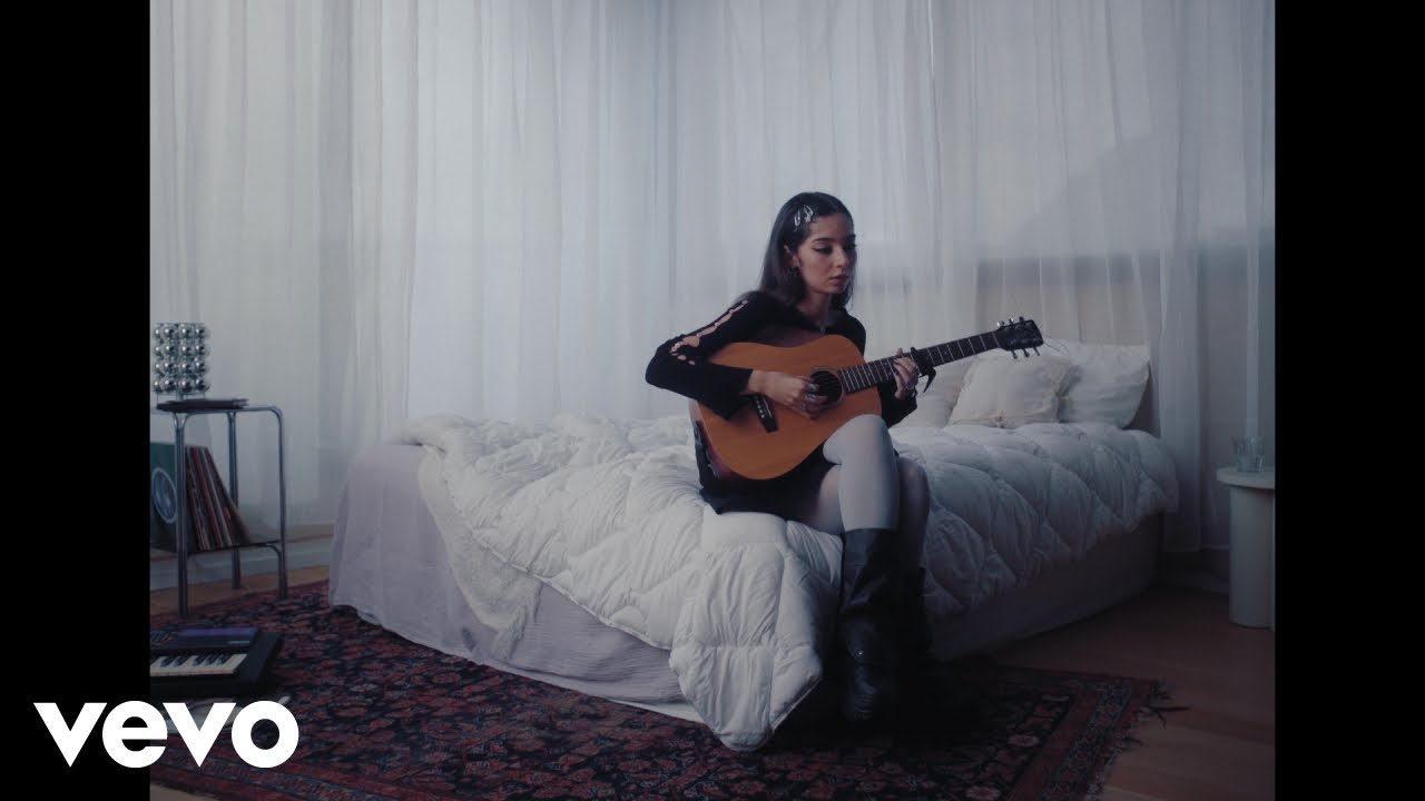 ANAÏS MVA - Corps inerte (Clip officiel)
