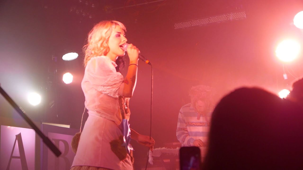 Melanie Martinez - Pity Party LIVE HD (2015) Hollywood Troubadour