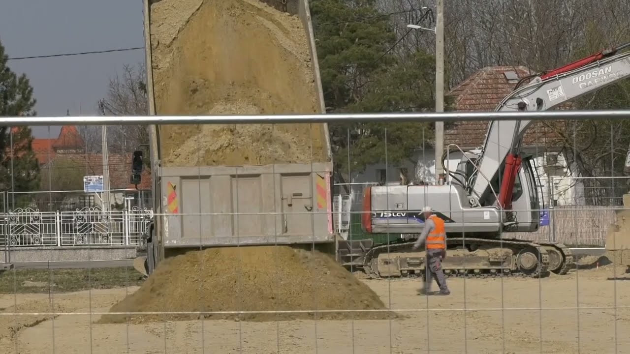 U toku radovi na izgradnji parkinga na severnoj obali Krvavog jezera