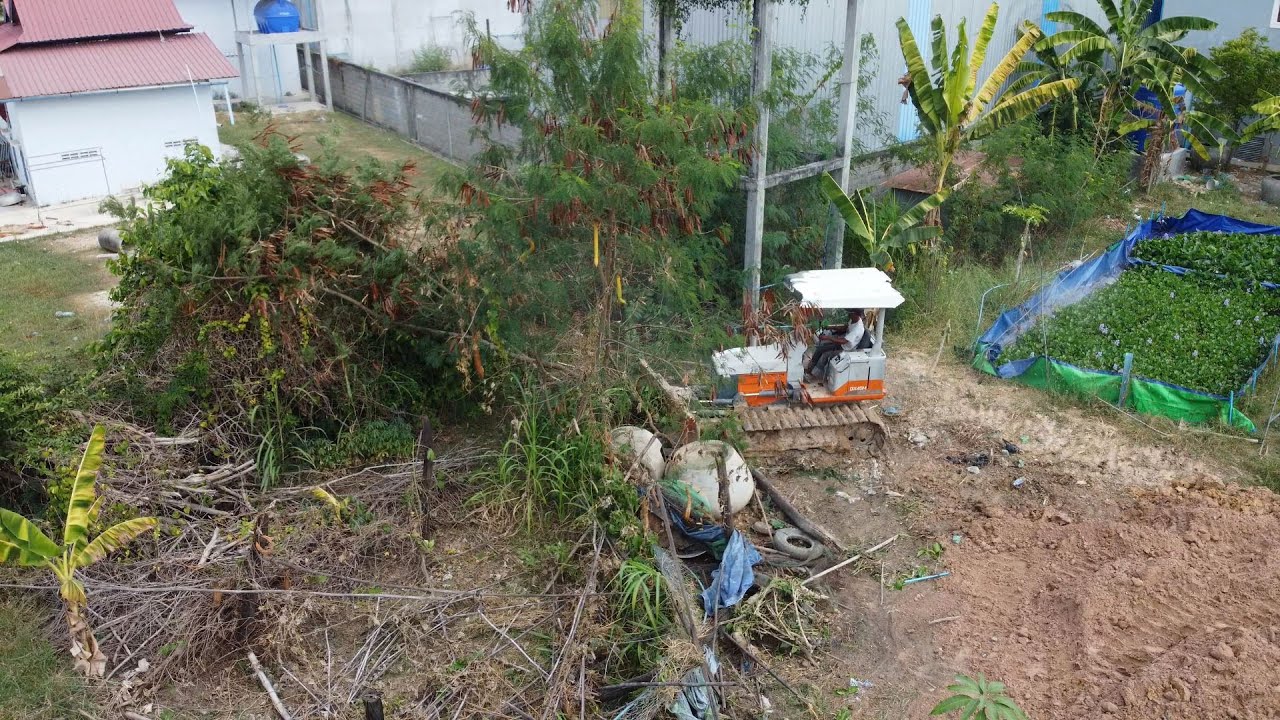 Start a new project! By DX45M HITACHI Dozer Pour soil Complete Backyard With Land truck Small