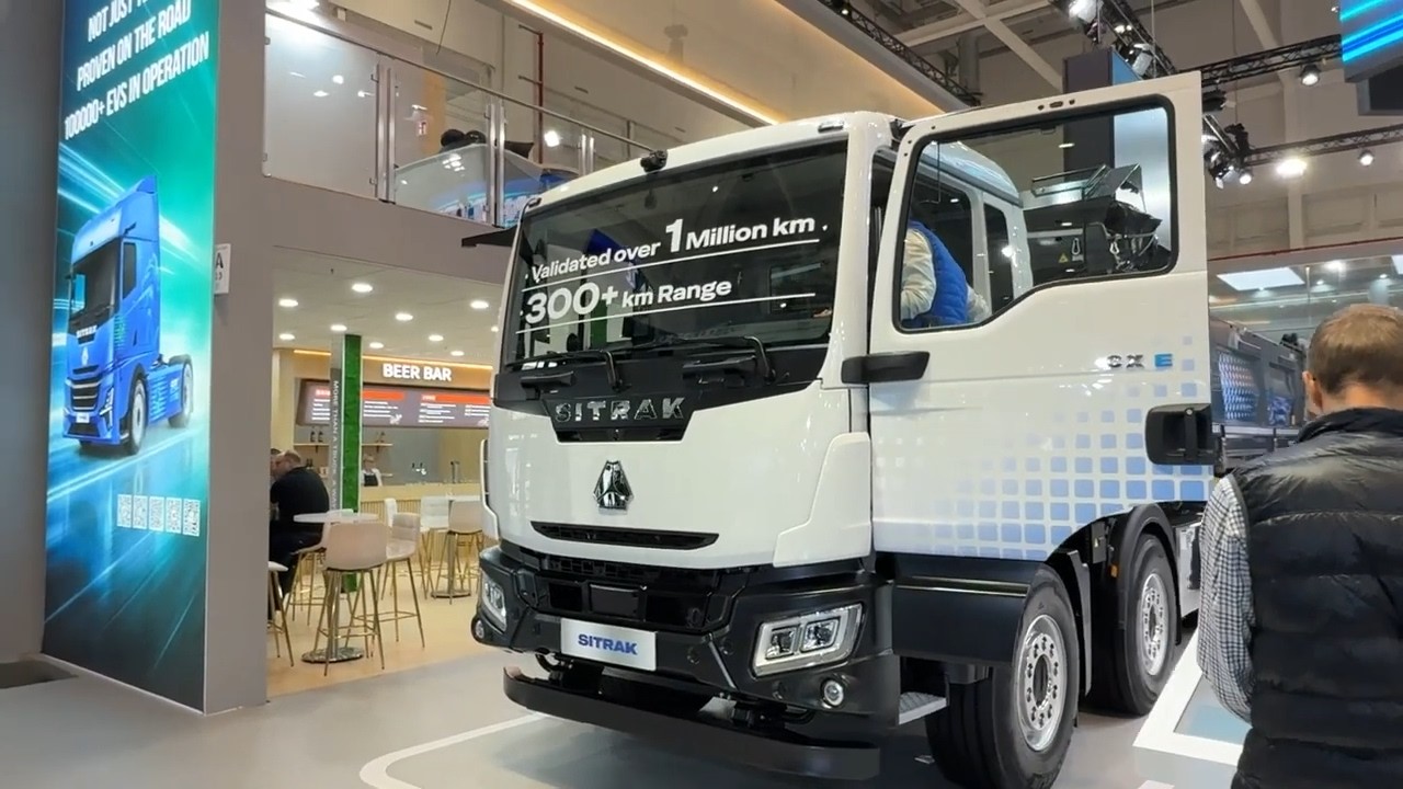 New 2027 Sitrak 8x4 Battery-Electric Tipper &ndash; Heavy EV Dump Truck Walkaround at IAA Transportation