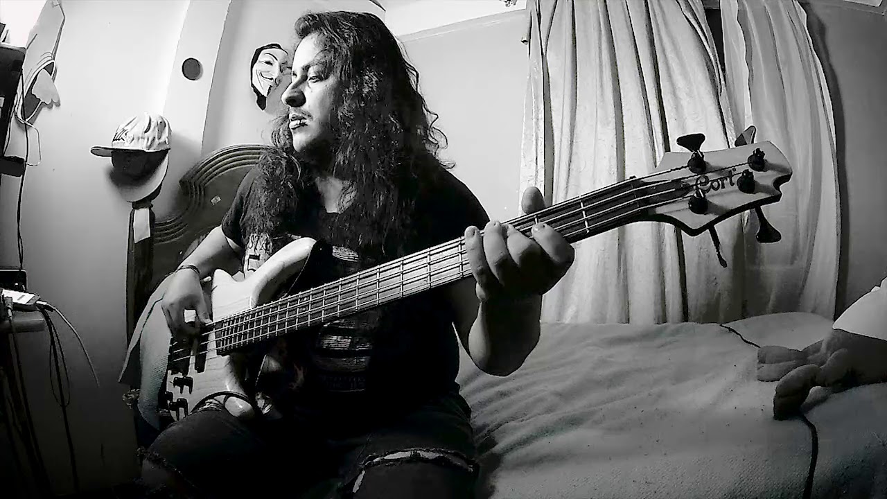 Freddie Mercury - Living On My Own (Cover Bass)