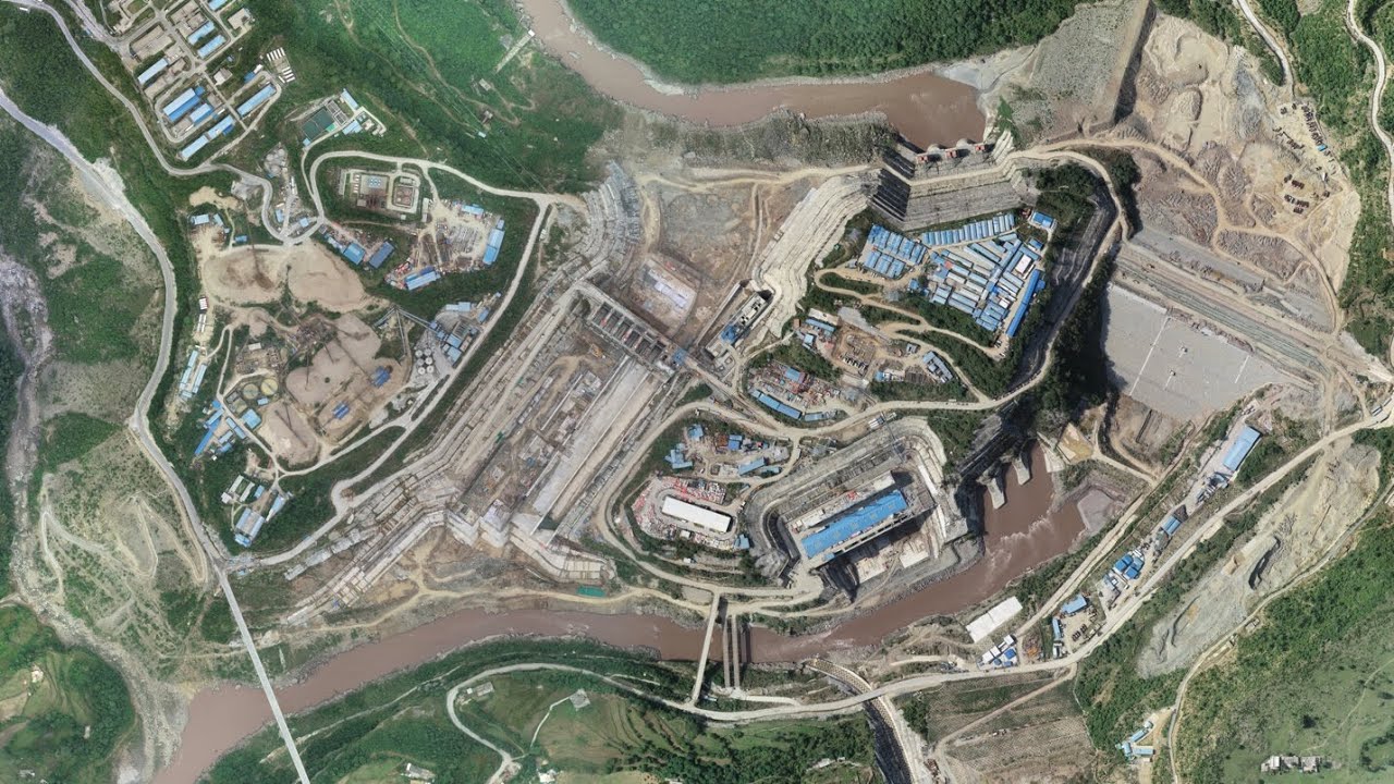 Pakistan's Karot hydropower station begins water storage