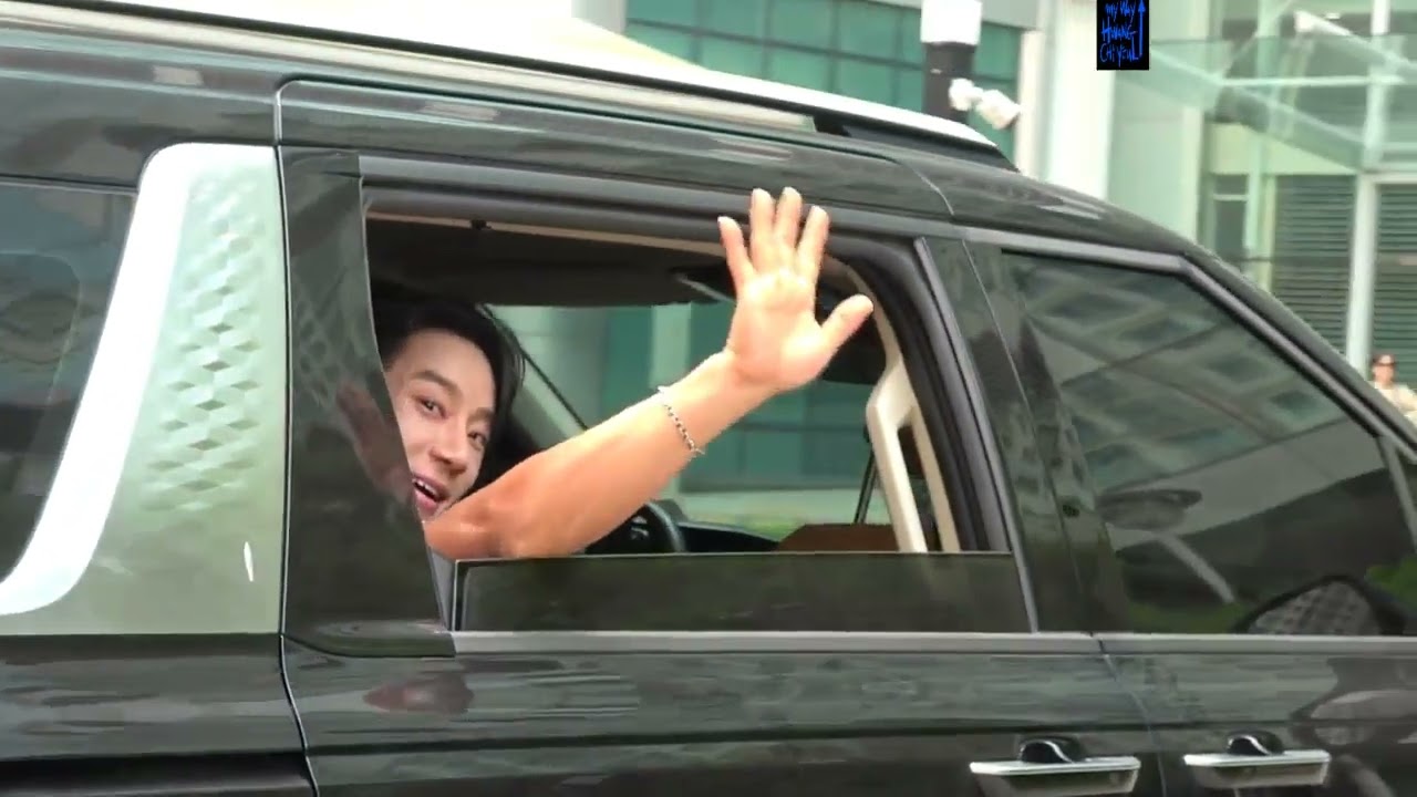 황치열 [240606] 컬투쇼 출근길- 짧은 출근길  #황치열 #hwangchiyeul
