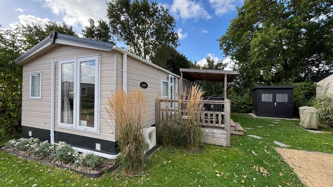 Mooi chalet te koop in Renesse, Zeeland