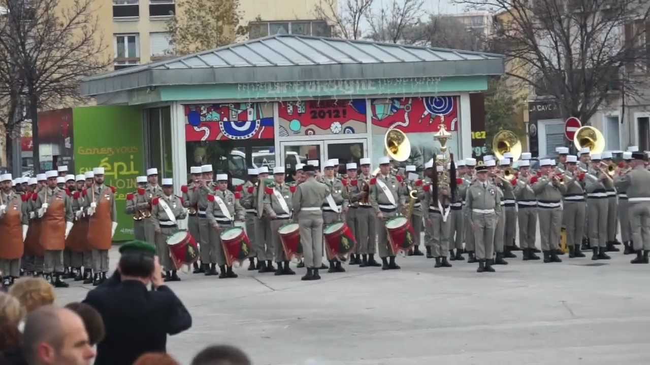 50 ans de la Légion étrangère à Aubagne - Prise d'armes et défilé
