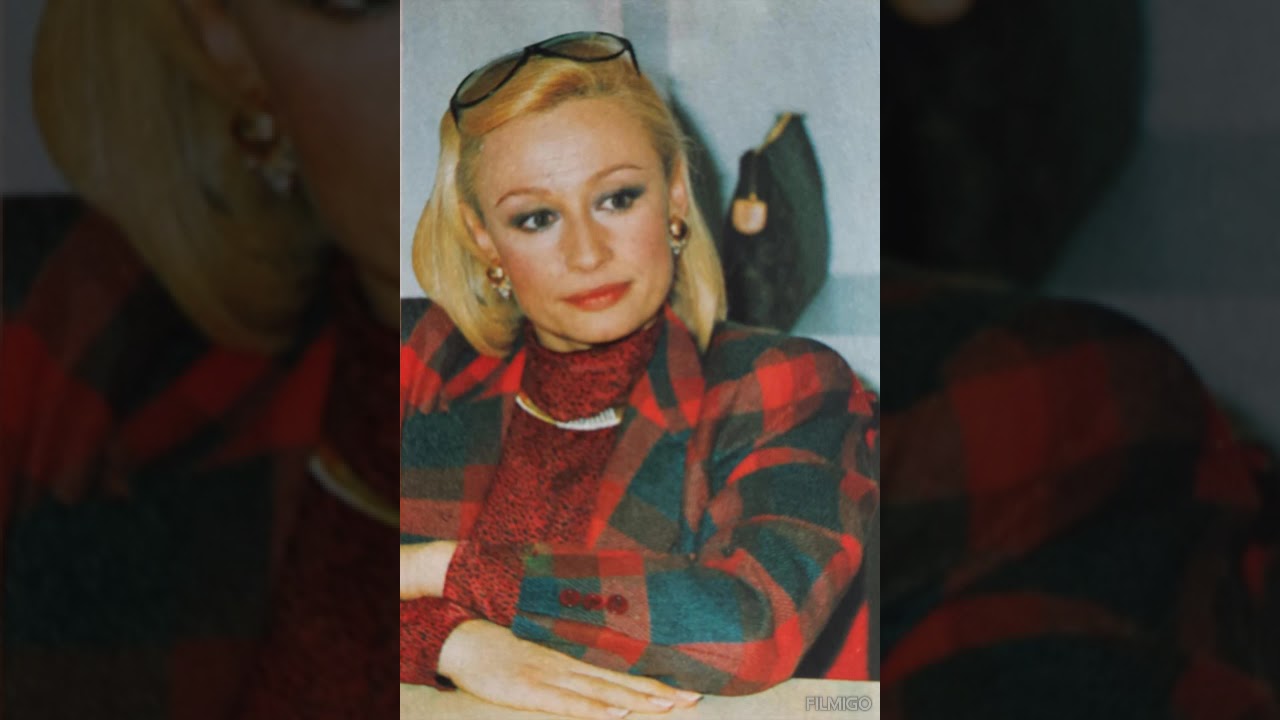 Raffaella Carrà intervista