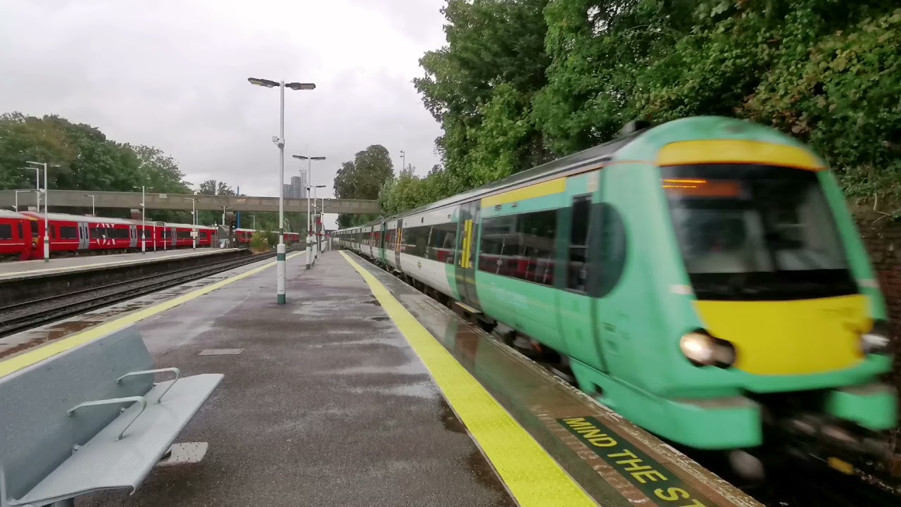 Trains at South Croydon