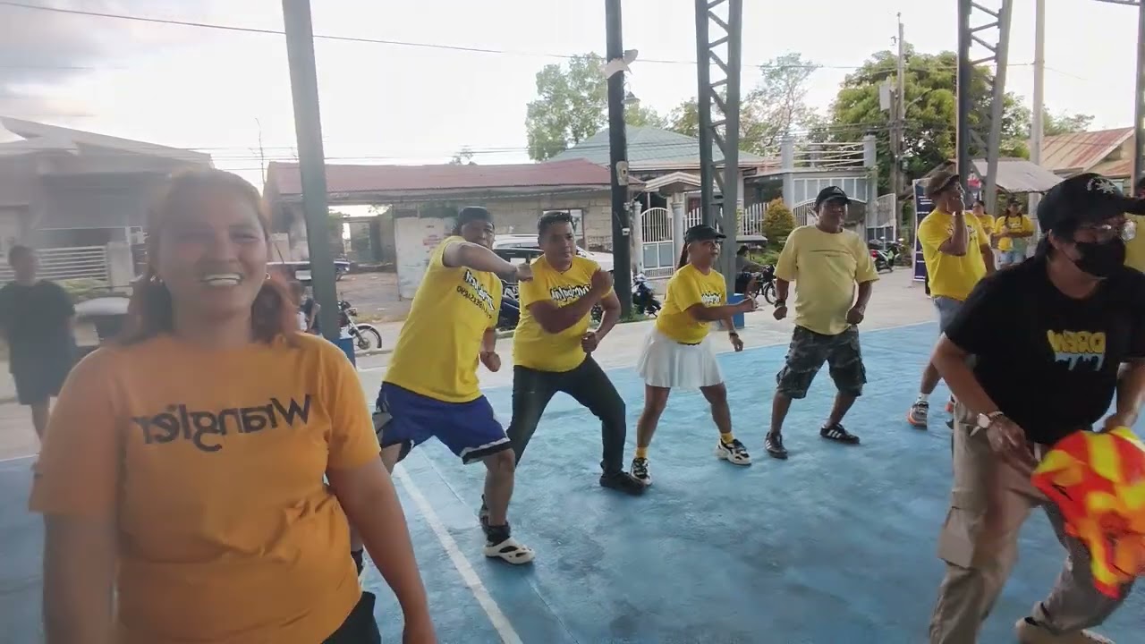 Zumba free Barangay Santa Lucia samal Bataan