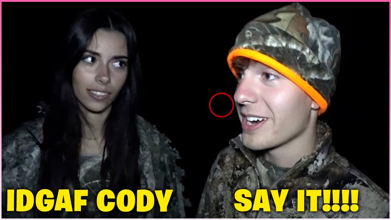 Clix FREAKS OUT After DARLA EXPOSED Him On LIVE STREAM & Catches A FLOPPER At LOOK LAKE.