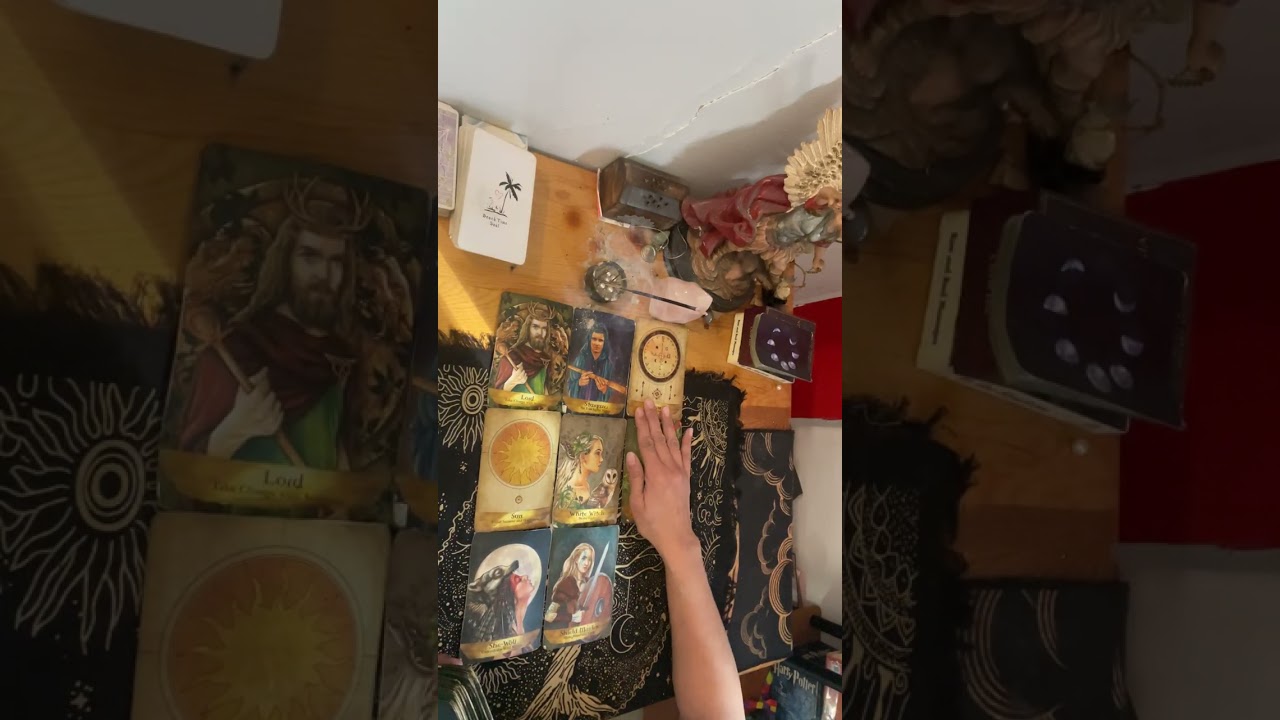PISCES ♓️ You are being urged to release this situation or person that has been holding you back! 