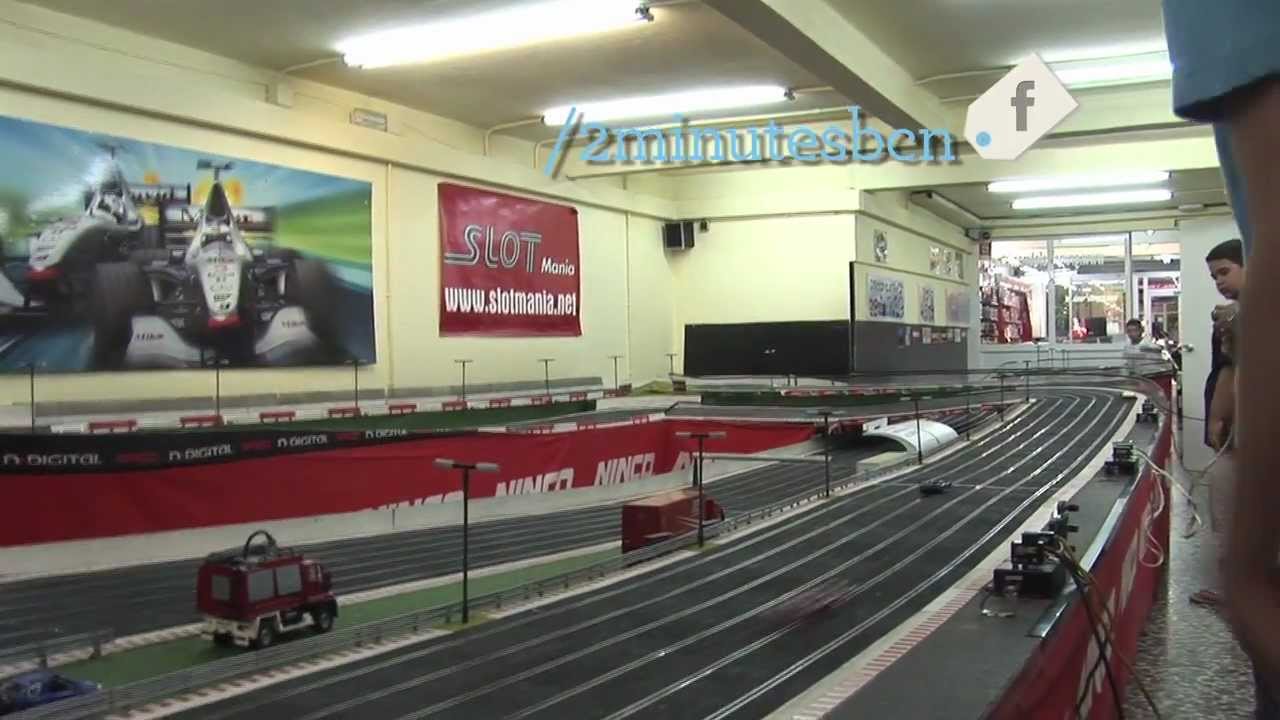 Slotmanía:  descubre el mundo del scalextric en Barcelona