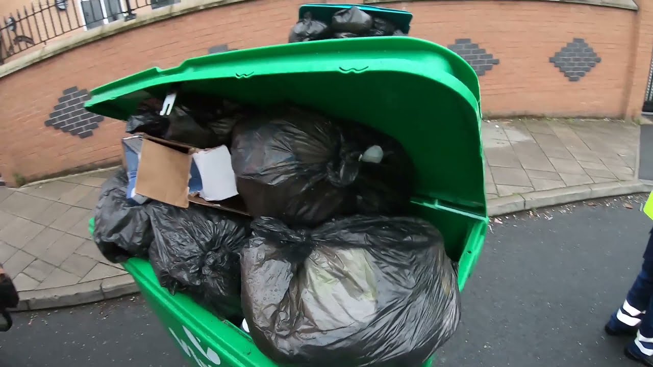 BECOME A HGV DRIVER - HGV CLASS 2 REFUSE COLLECTION DRIVER IN ENGLAND UK