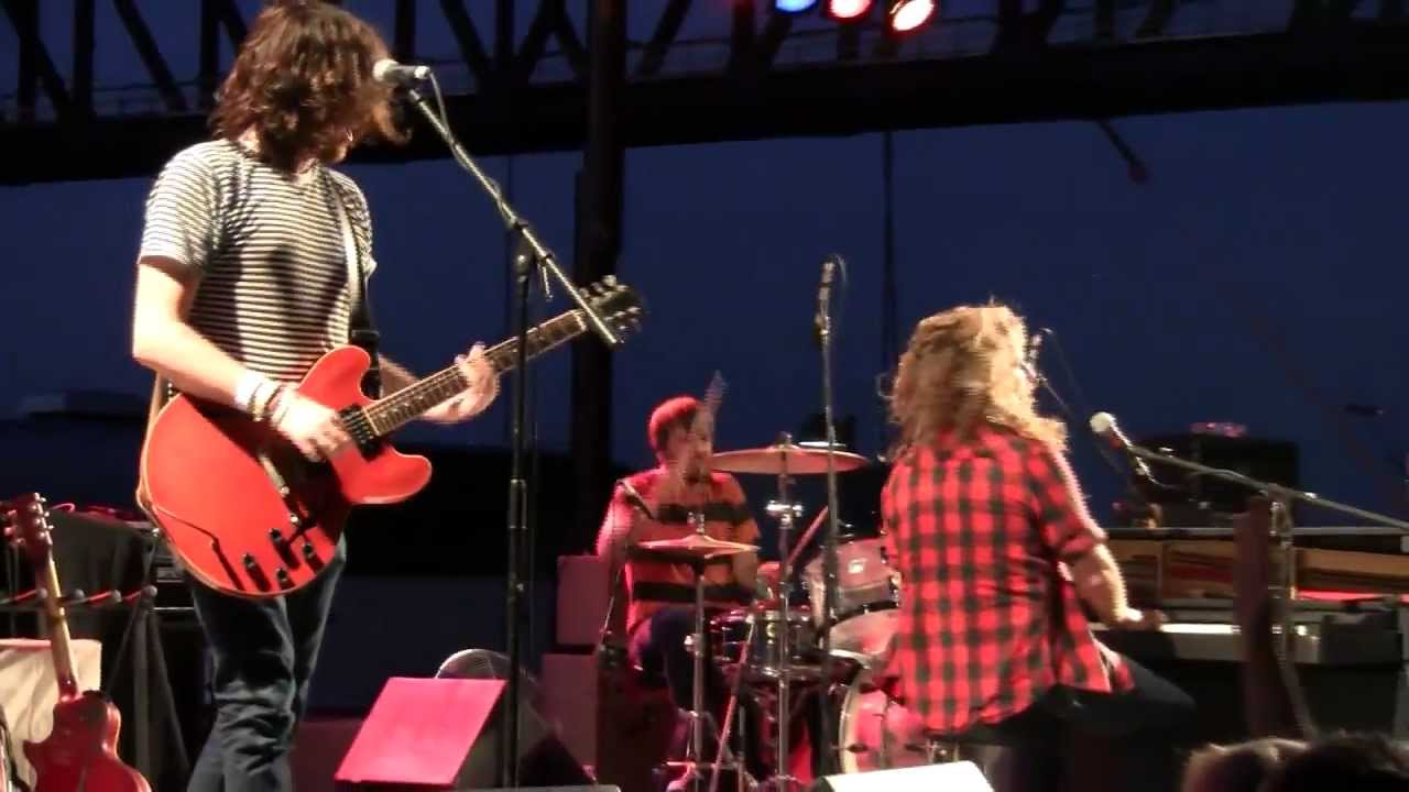 J Roddy Walston & The Business (2 of 2) 9/21/11 Louisville, KY @ Waterfront Wednesdays