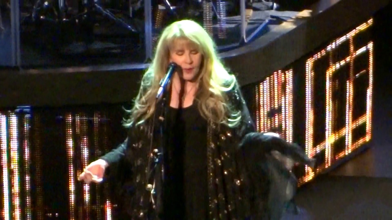 Stevie Nicks Live 2016 =] Stand Back [= Toyota Center :: Oct 29 :: Houston, Tx