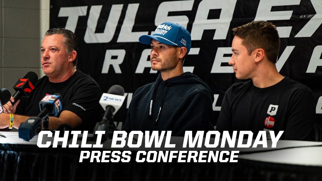 Tony Stewart, Kyle Larson & Christopher Bell | 2026 Chili Bowl Pre-Race Press Conference