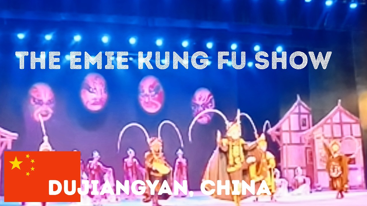 KUNG FU SHOW in DUJIANGYAN #emiekungfushow #martialarts  #insta360x5 #kungfu