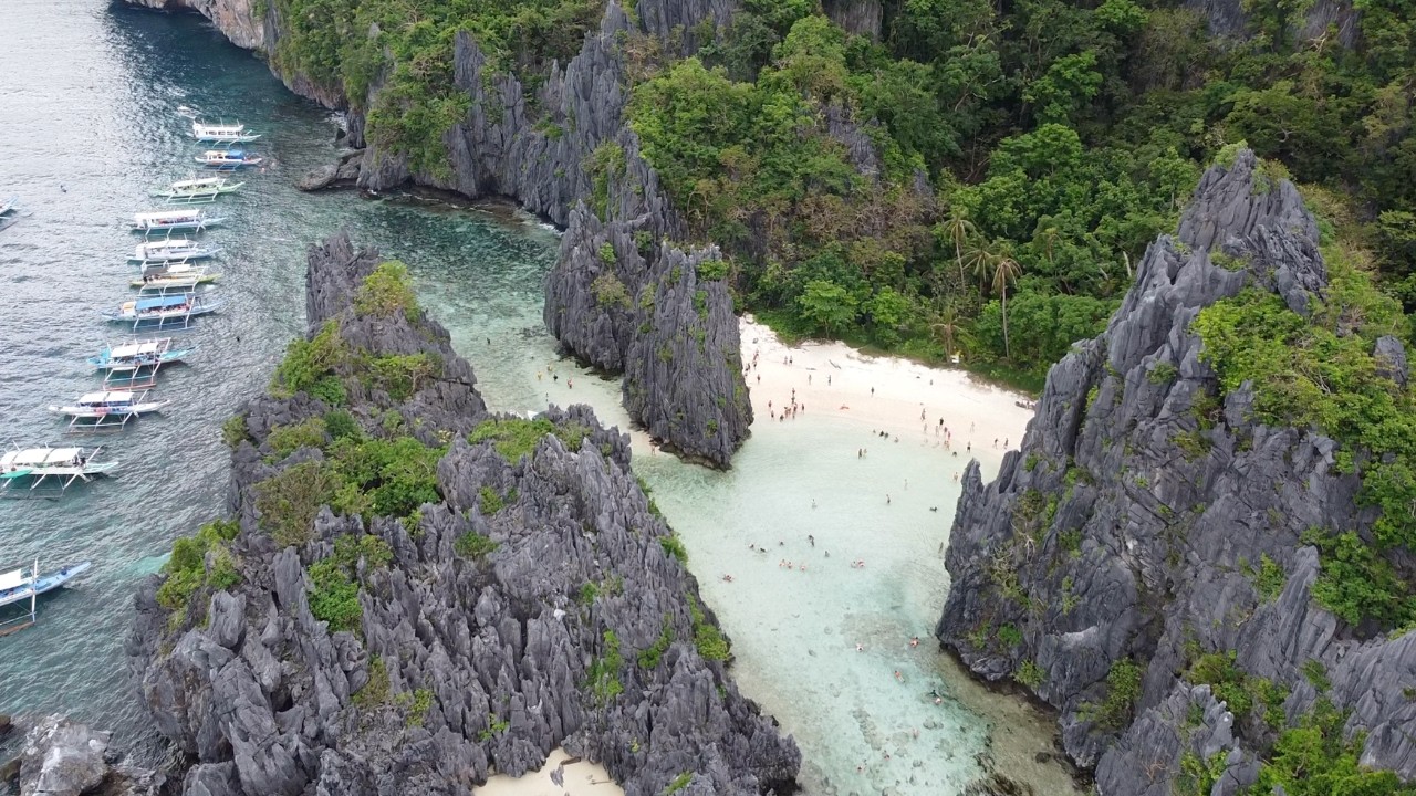 El Nido Island Hopping and Snorkeling