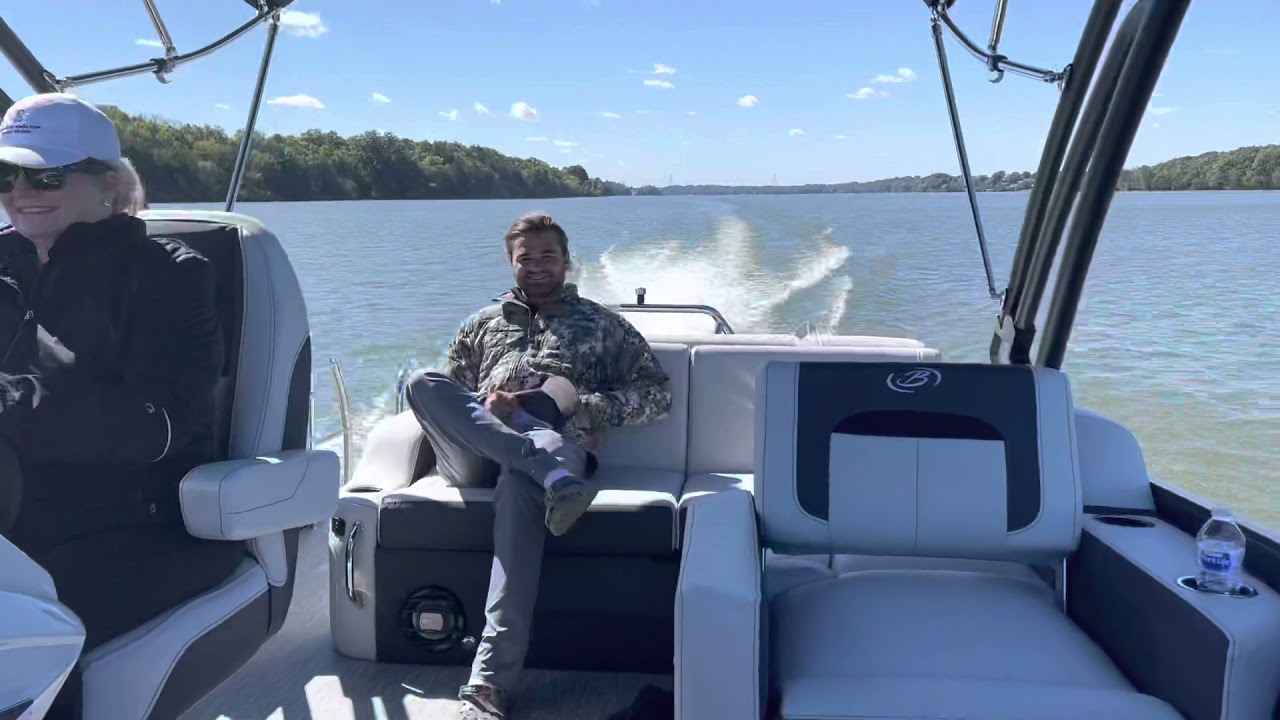 2022 Barletta pontoons demo day By Aqua Marine TN Cabrio , Corsa & Lusso
