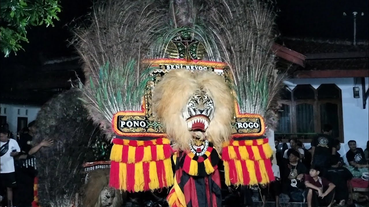 BARONGAN REOG PONOROGO TERBESAR GEGERKAN KELURAHAN MANGKUJAYAN
