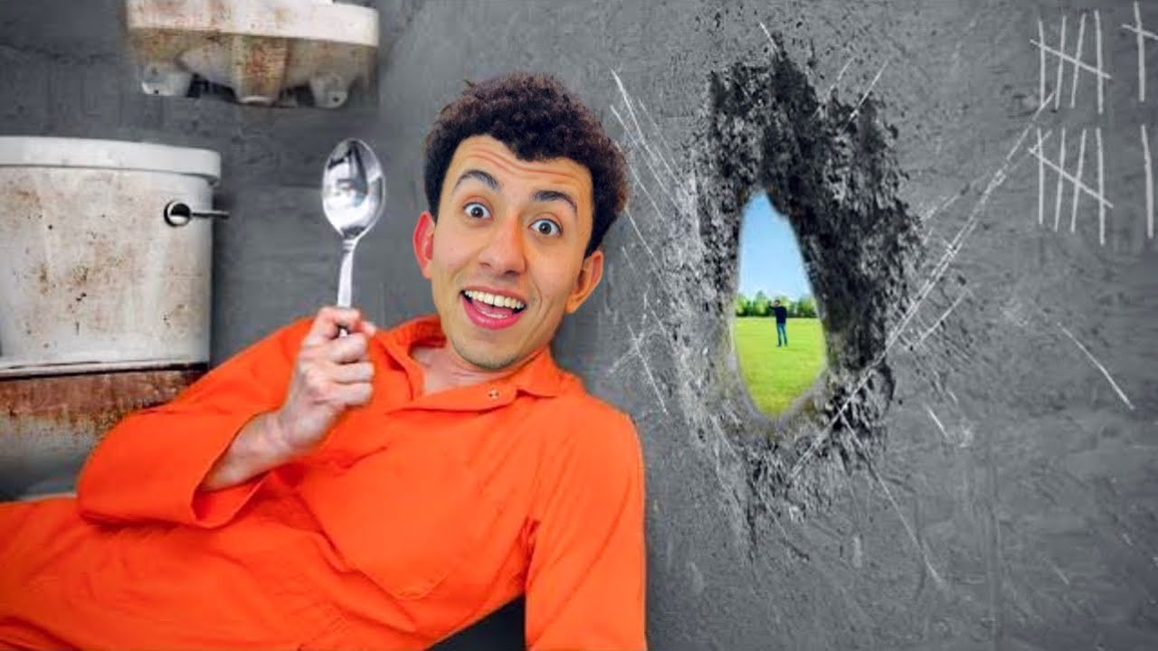 تحدي اول شخص يهرب من السجن يفوز !! 😱 استخدمنه اغرب أدوات للهروب 😰 💔