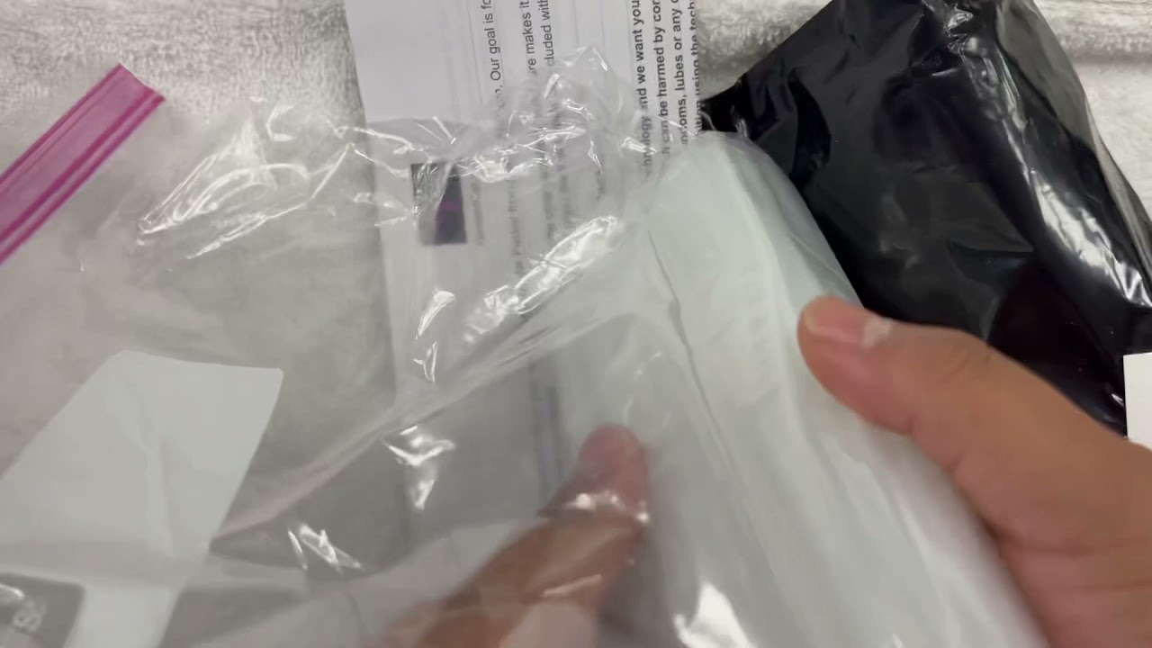 Gendercat Semi Hard 6” (NO SCROTUM)Unboxing!! *ASMR* (fake prosthetic for ftm use!)