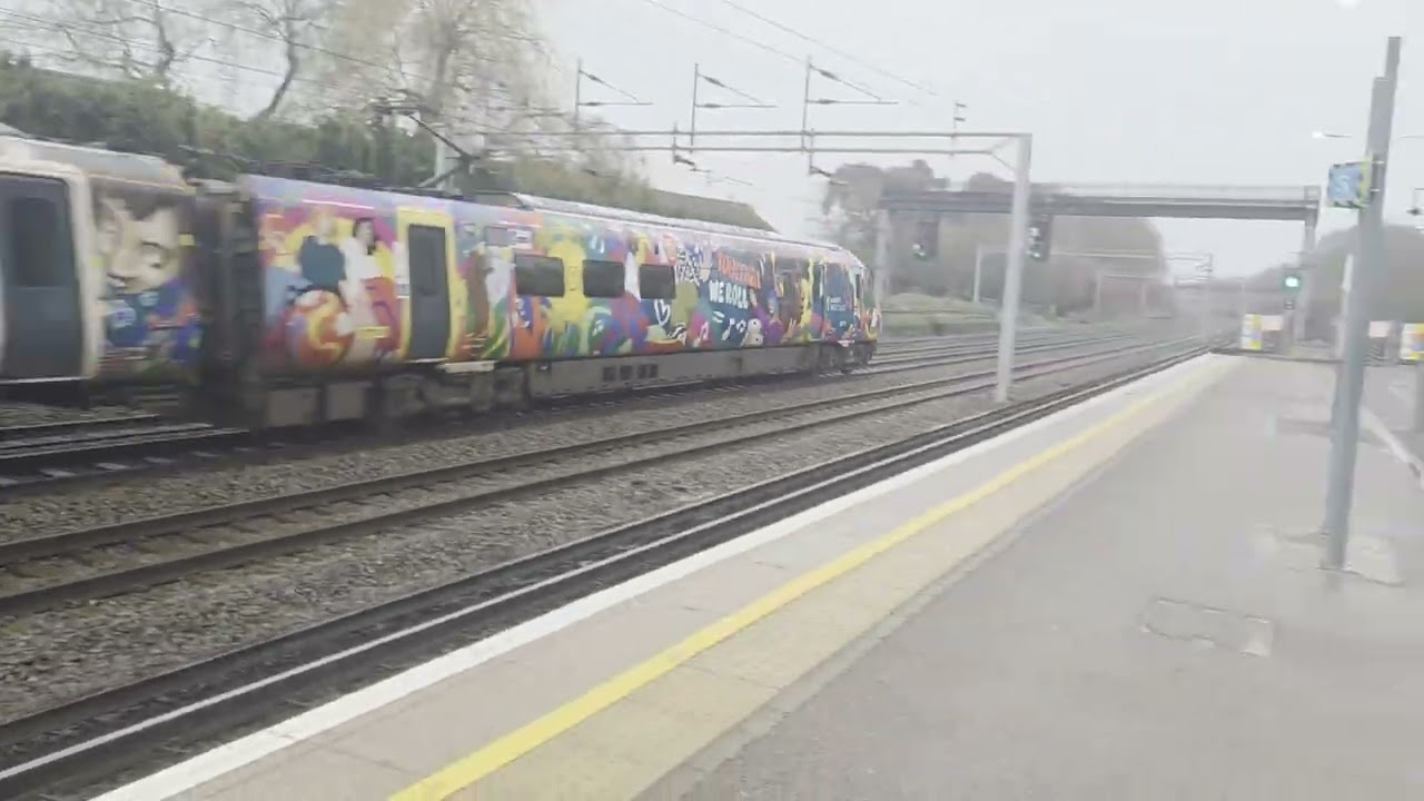 Trains at Carpenters Park 20/02/2026