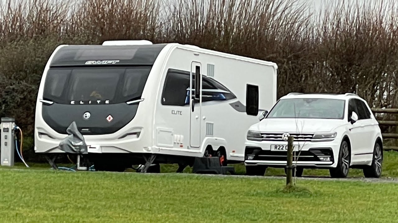 Happy New year ! Caravan break @Beechcroft farm near Buxton.