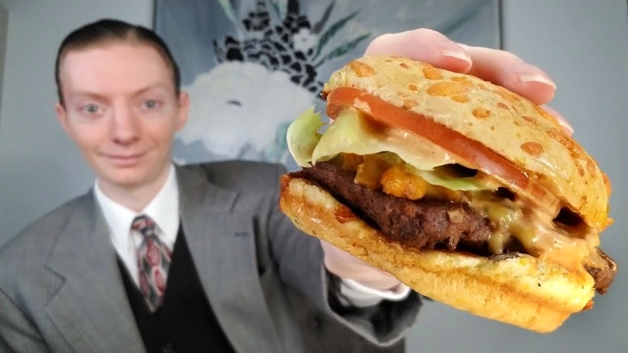 Обзор НОВОГО чизбургера с начинкой «Начо» от Wendy's!