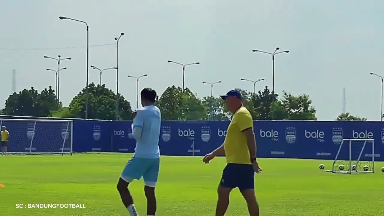 BERITA TERBARU PERSIB HARI INI LATIHAN 