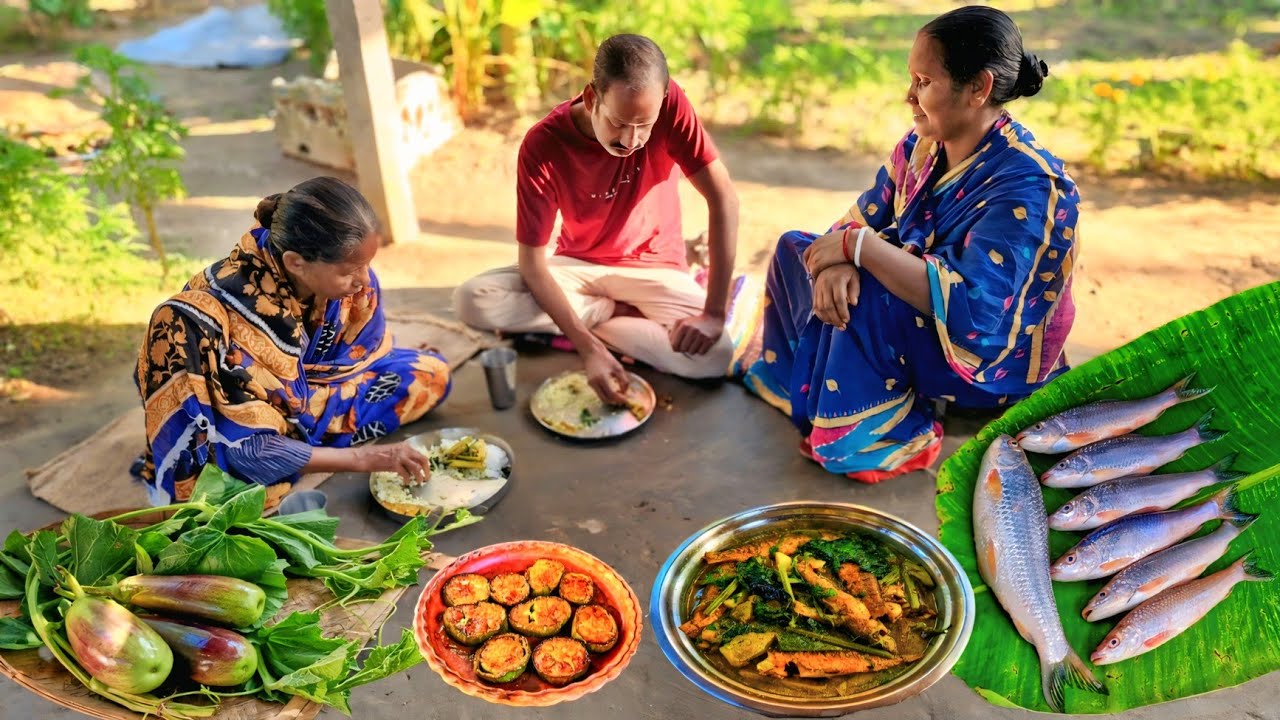 “কচি লাউ ডগা দিয়ে বাটা মাছের ঝোল | Bengali Village Fish Curry | Village Cooking”