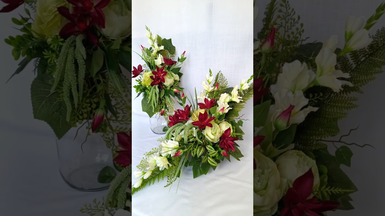 Wiosenna kompozycja nagrobna z powojnikami, uniesiony tył🌿