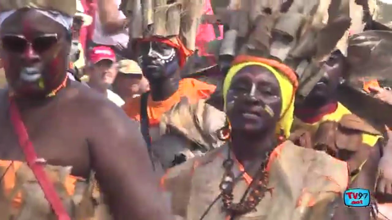 Mardi Gras WINNER 2016 en HD avec Orange